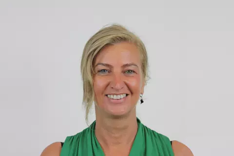 Porträt von Tanja Skacel